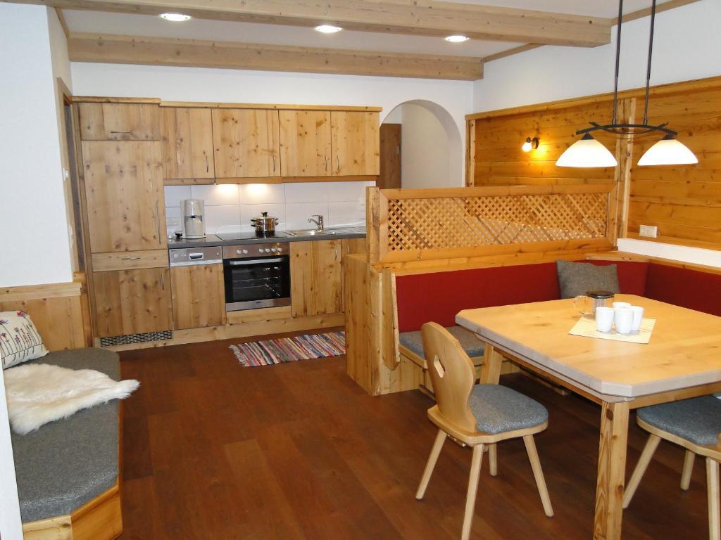 Appartement Gipfelsturm Haus im Ennstal Værelse billede