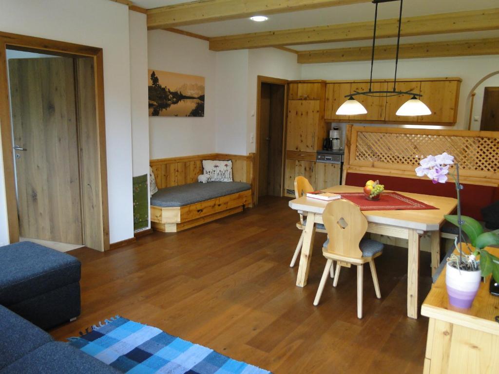 Appartement Gipfelsturm Haus im Ennstal Eksteriør billede